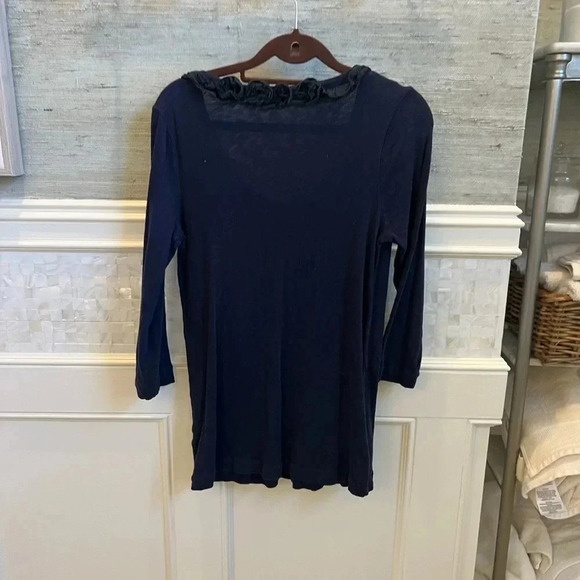 J. Crew medium navy blue floral ruffle edge top 3/4 sleeves vintage 3d neck - Picture 5 of 7
